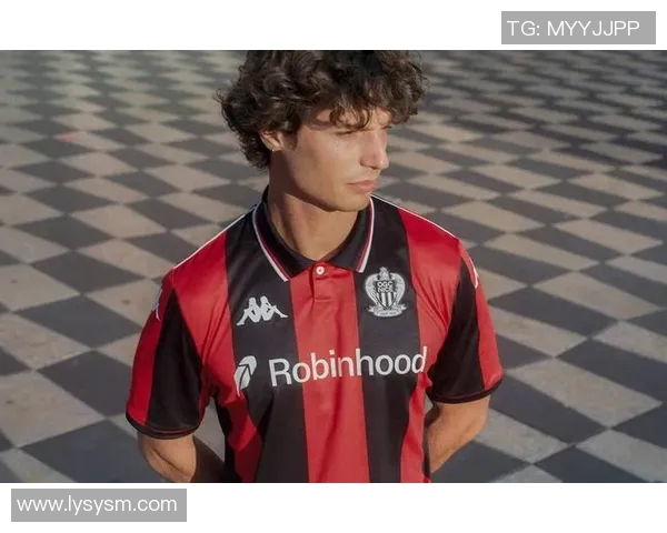 足球明星们如今穿着的球衣号码揭示了他们的职业生涯与个人风格 足球明星们如今穿着的球衣号码揭示了他们的职业生涯与个人风格