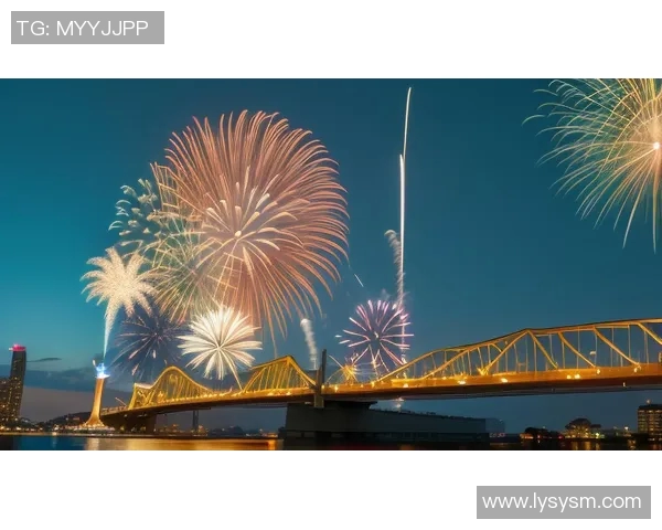 足球明星在家欢庆佳节放烟花绽放璀璨夜空引发粉丝热议