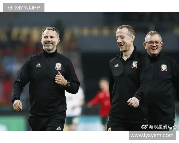 吉格斯足球明星壁纸精选展现传奇球员风采与激情瞬间 吉格斯足球明星壁纸精选展现传奇球员风采与激情瞬间